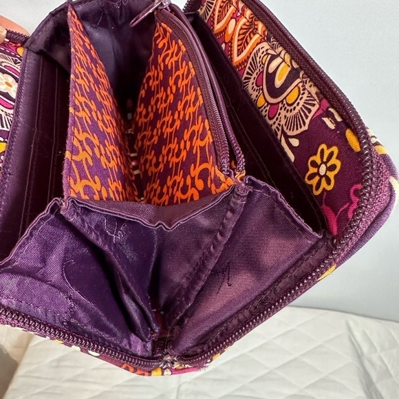 Vera Bradley Womens Wallet Wristlet Purse Floral Flowers Turn Lock Zip Around S - Picture 5 of 11